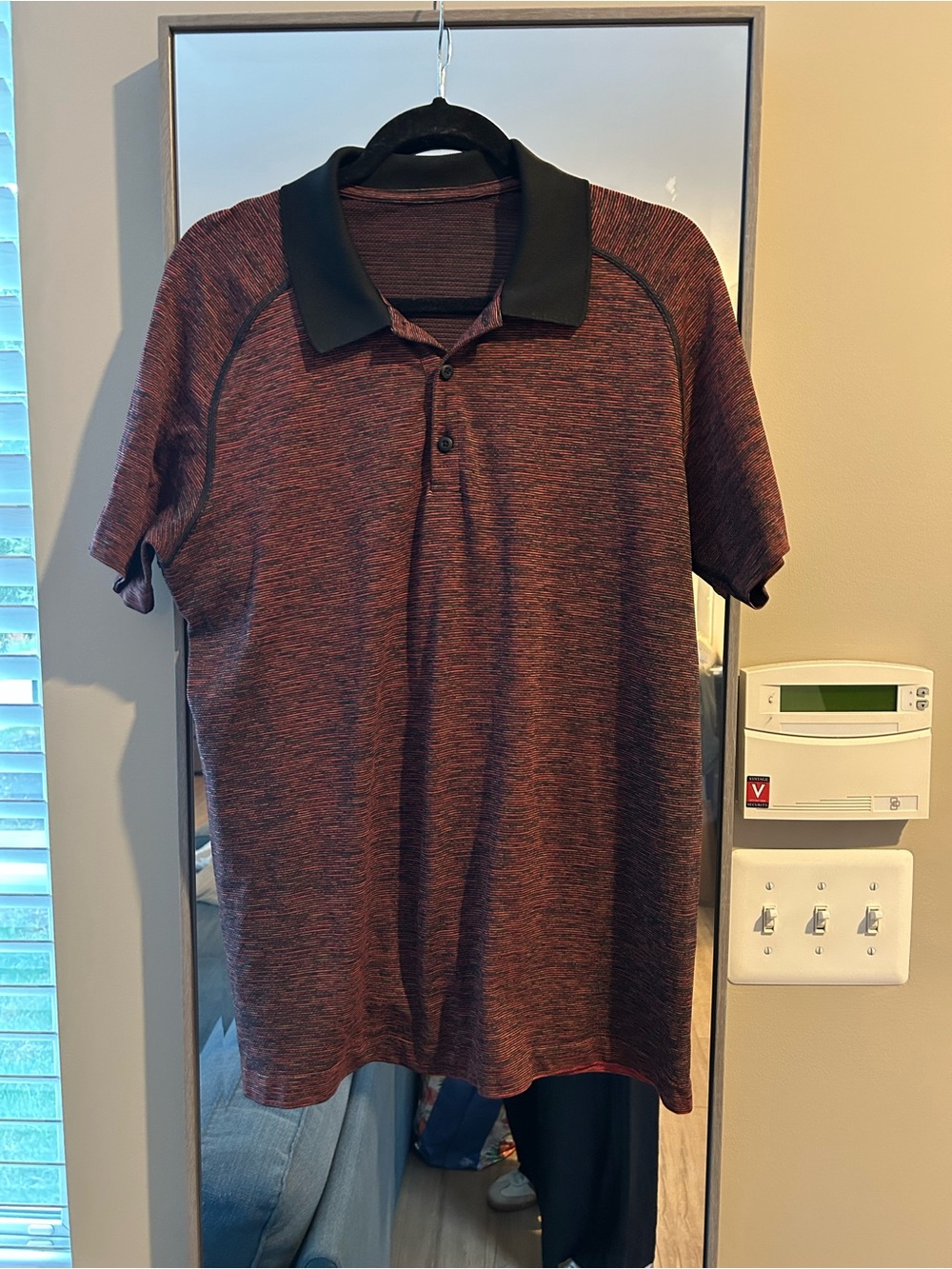 Lululemon Men's Heathered Maroon Polo Shirt with Black Collar Size Small